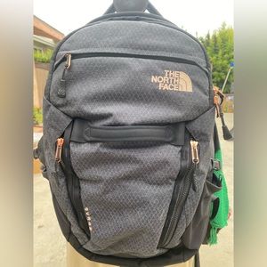 NorthFace backpack LIKE NEW.
